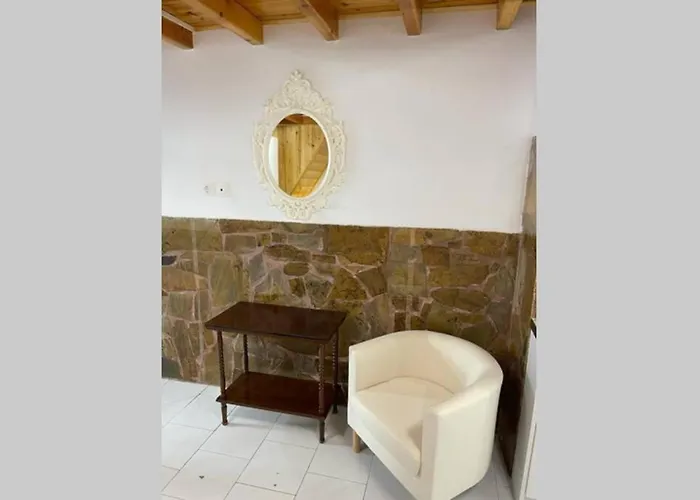 Panos Loft Near The Апартаменты *